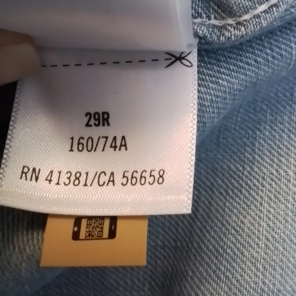 Polo by Ralph Lauren Margery High Rise Wide Leg Light Wash Jeans - 29R - Picture 13 of 13